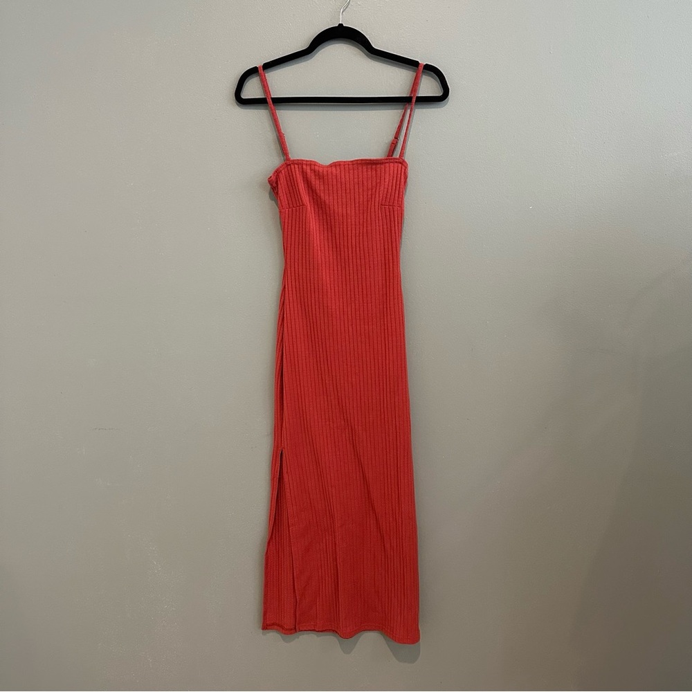 🚨CLOSET CLEANOUT - Red Knit Midi Dress w Side Slit